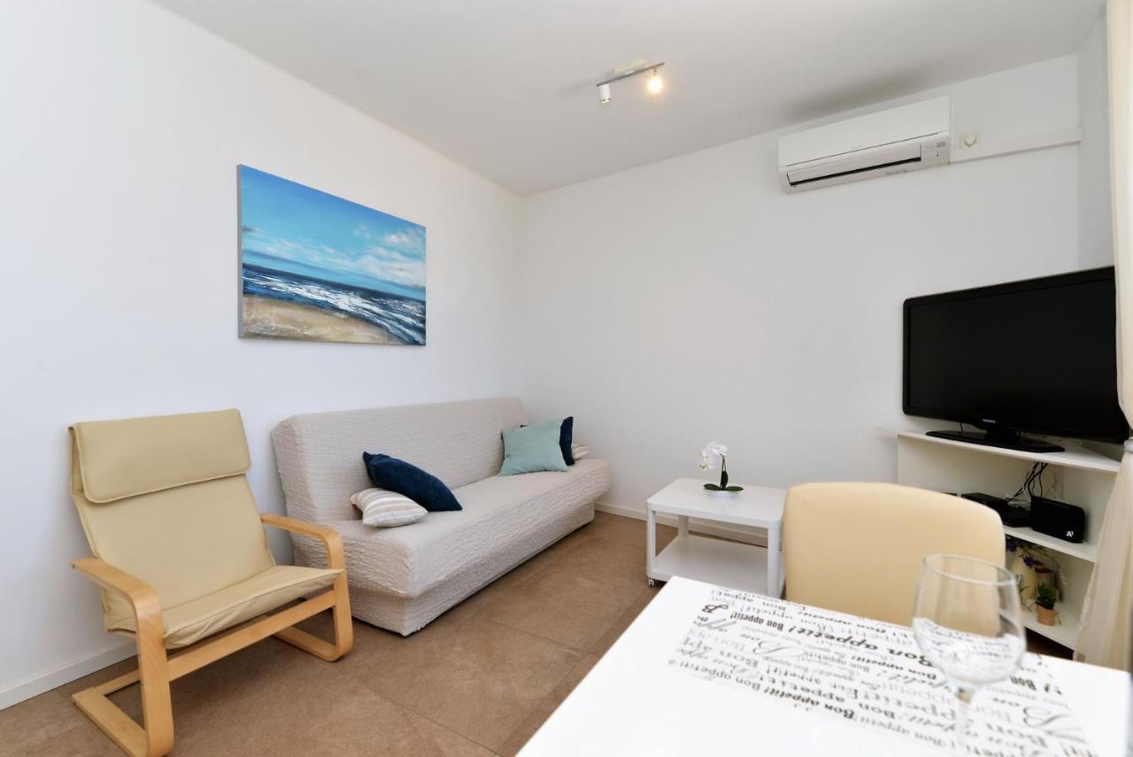 Beach Apartment Vami With Sea View Murter Luaran gambar